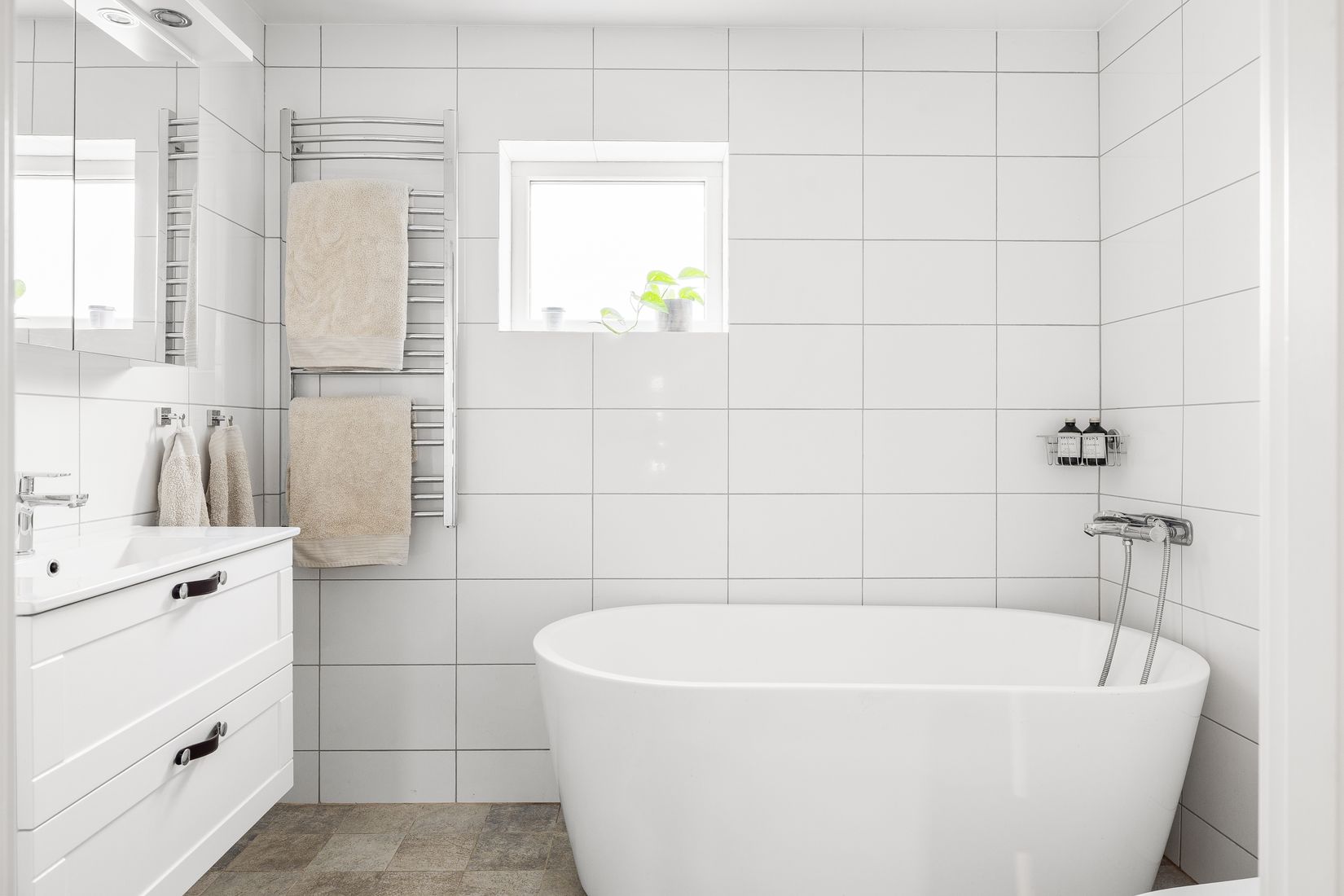 Villa, Rödde Mellanväg 2-14, Rödde, Sjöbo