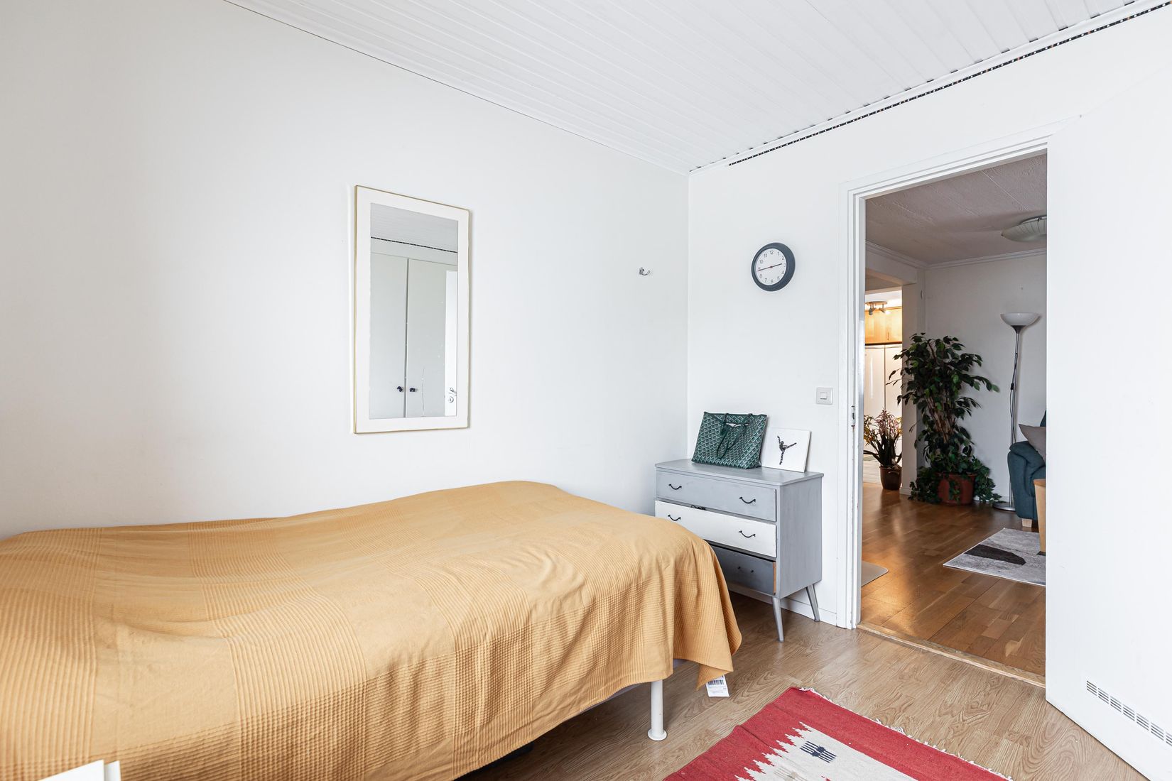 Villa, Ängsögatan 13, Nordanby, Västerås