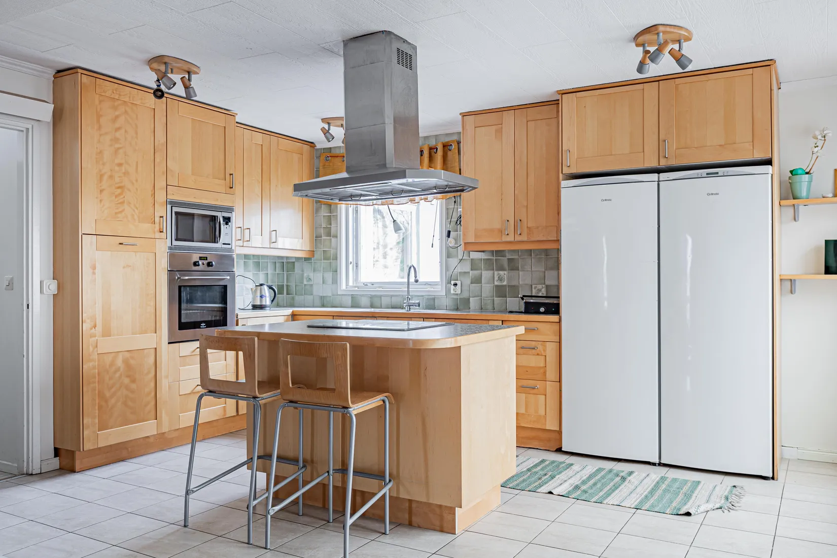 Villa, Ängsögatan 13, Nordanby, Västerås