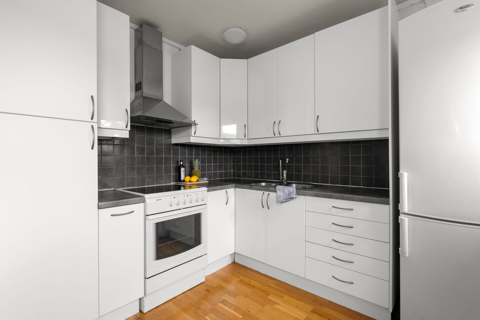 Bostadsrätt, Månstorpsvägen 12, Tullingeberg, Botkyrka