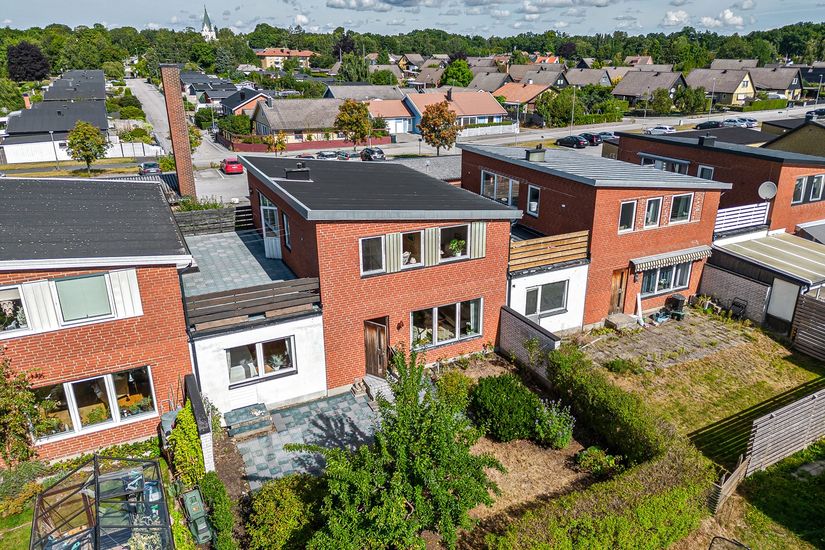 Villa, Radhus, Krokgatan 81, Veterinärsområdet, Höör