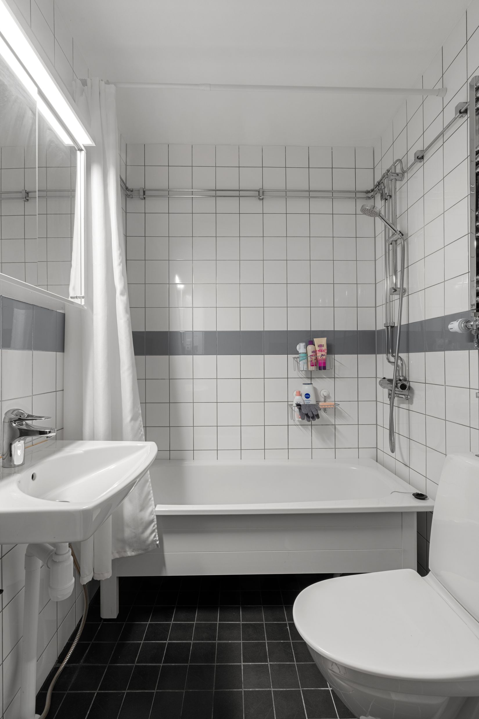 Bostadsrätt, Sjösabrinken 30, Högdalen, Stockholm