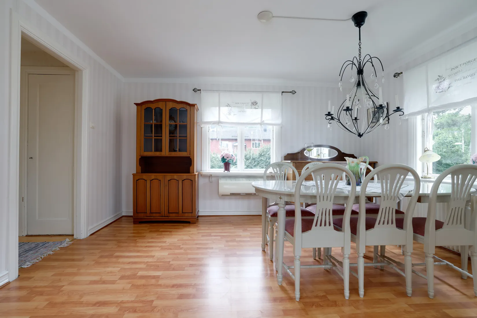 Villa, Askersvägen 13, Asker, Örebro