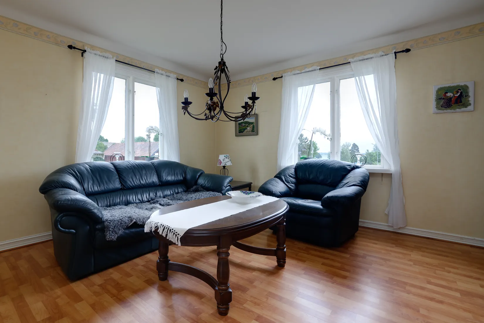 Villa, Askersvägen 13, Asker, Örebro