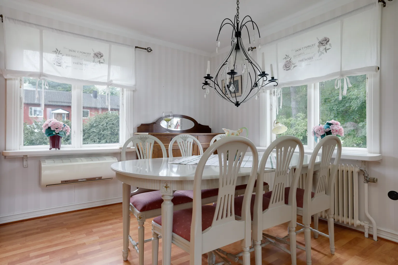 Villa, Askersvägen 13, Asker, Örebro