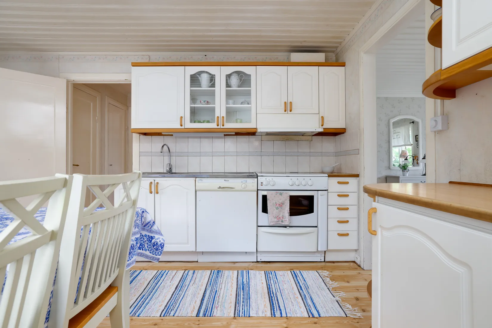 Villa, Askersvägen 13, Asker, Örebro