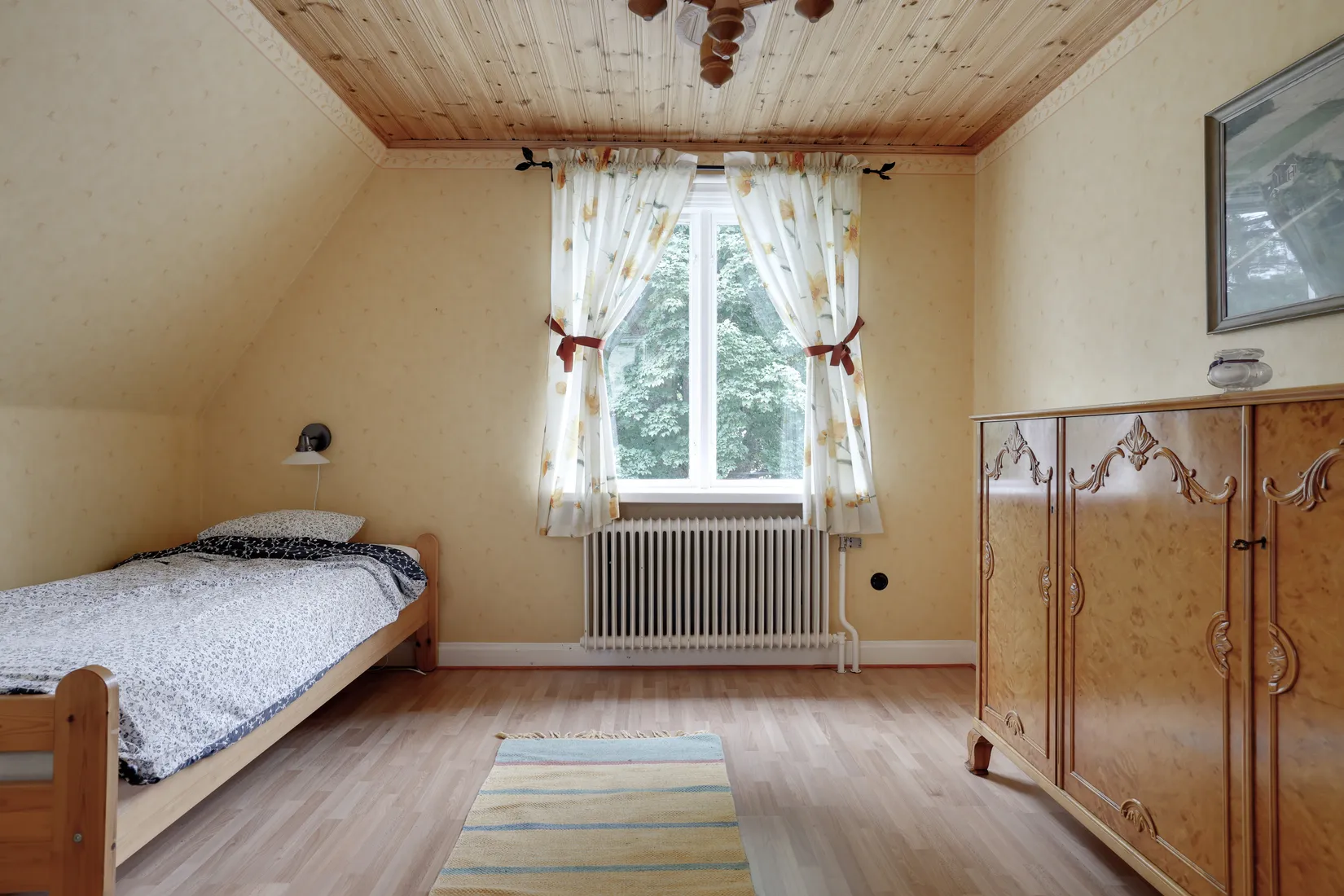 Villa, Askersvägen 13, Asker, Örebro