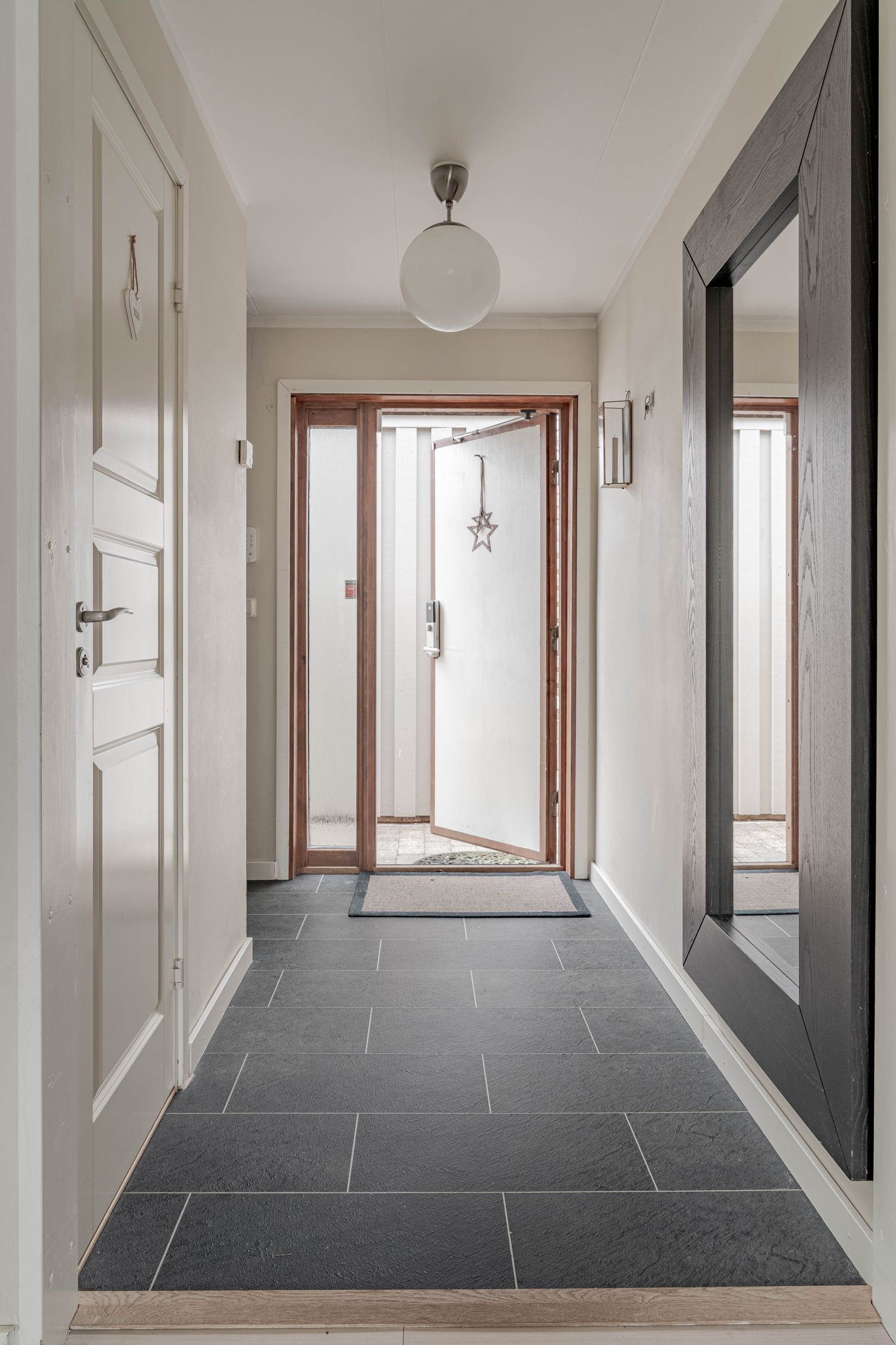 Villa, Polhemsgatan 8, Höganäs