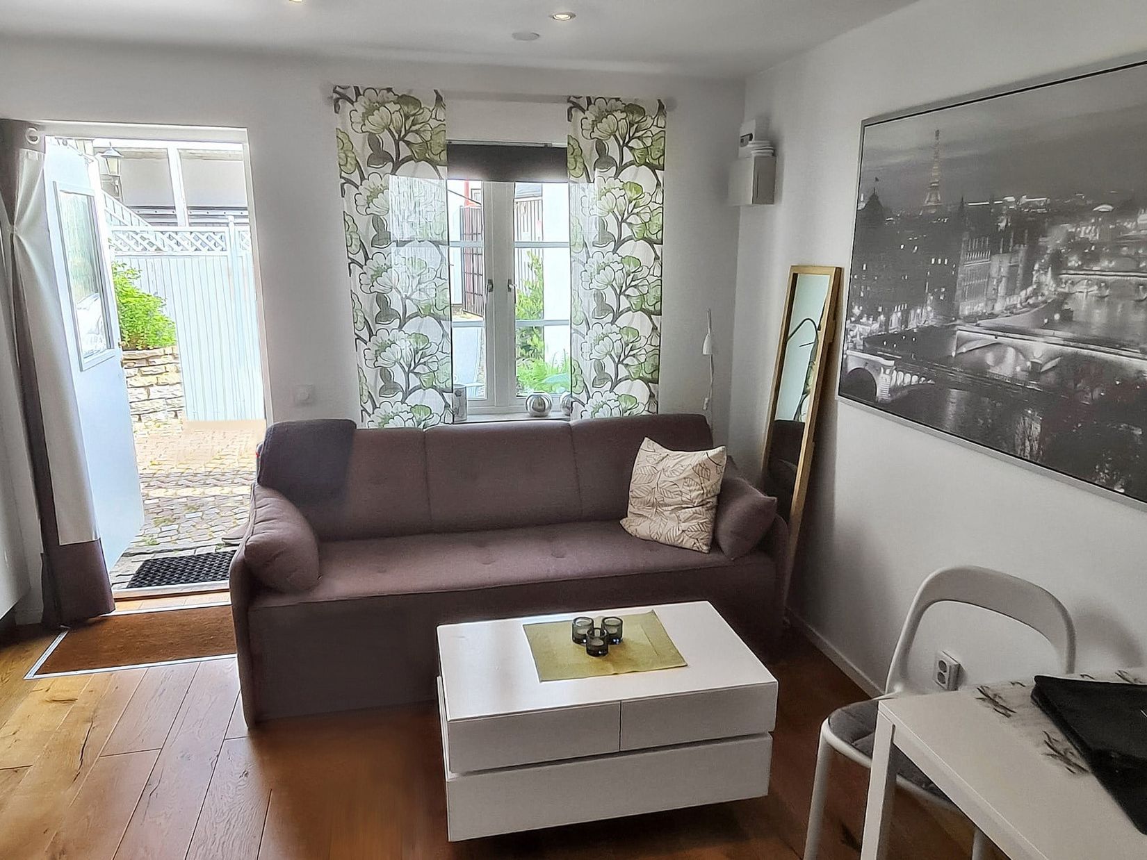 Bostadsrätt, Adelsgatan 1 B, Visby Innestad, Gotland