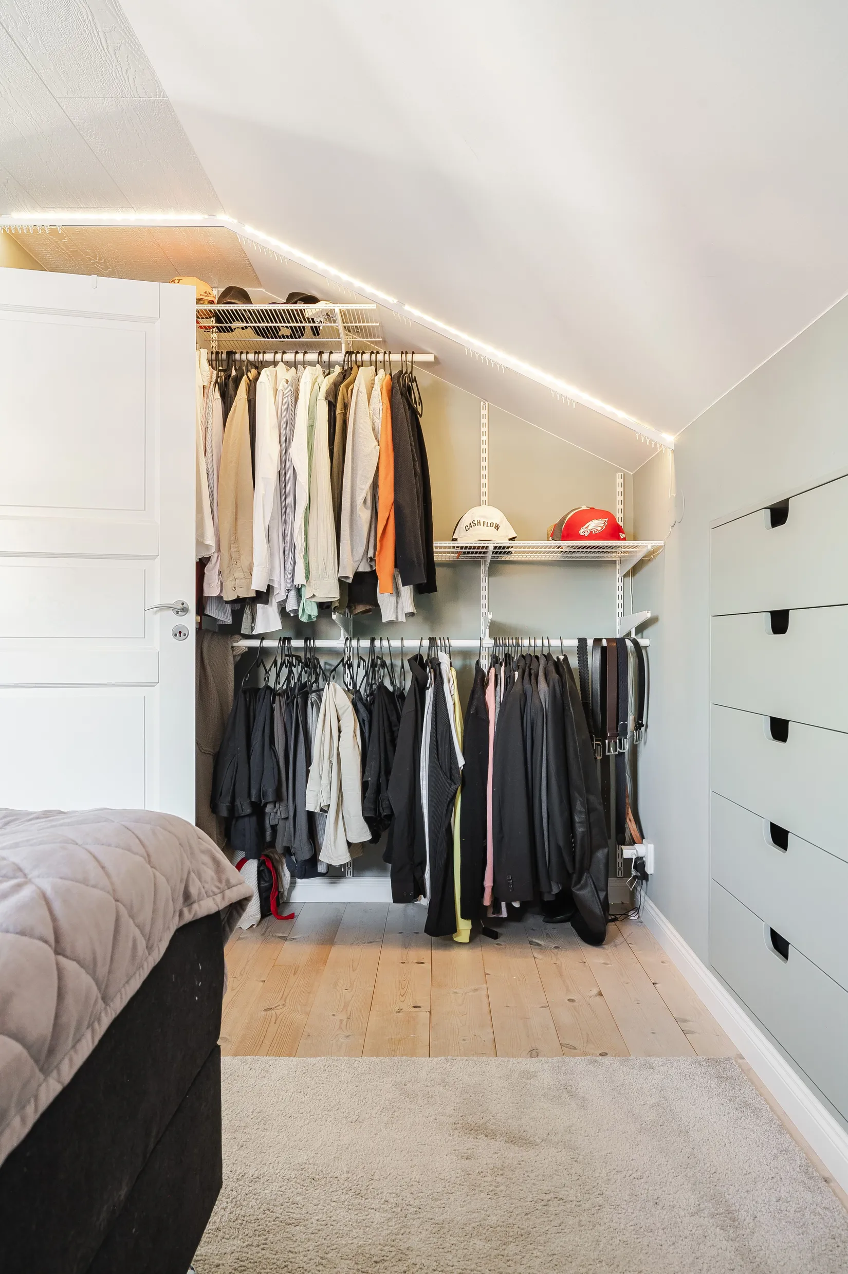 Villa, Nederfors 17, Nynäshamn