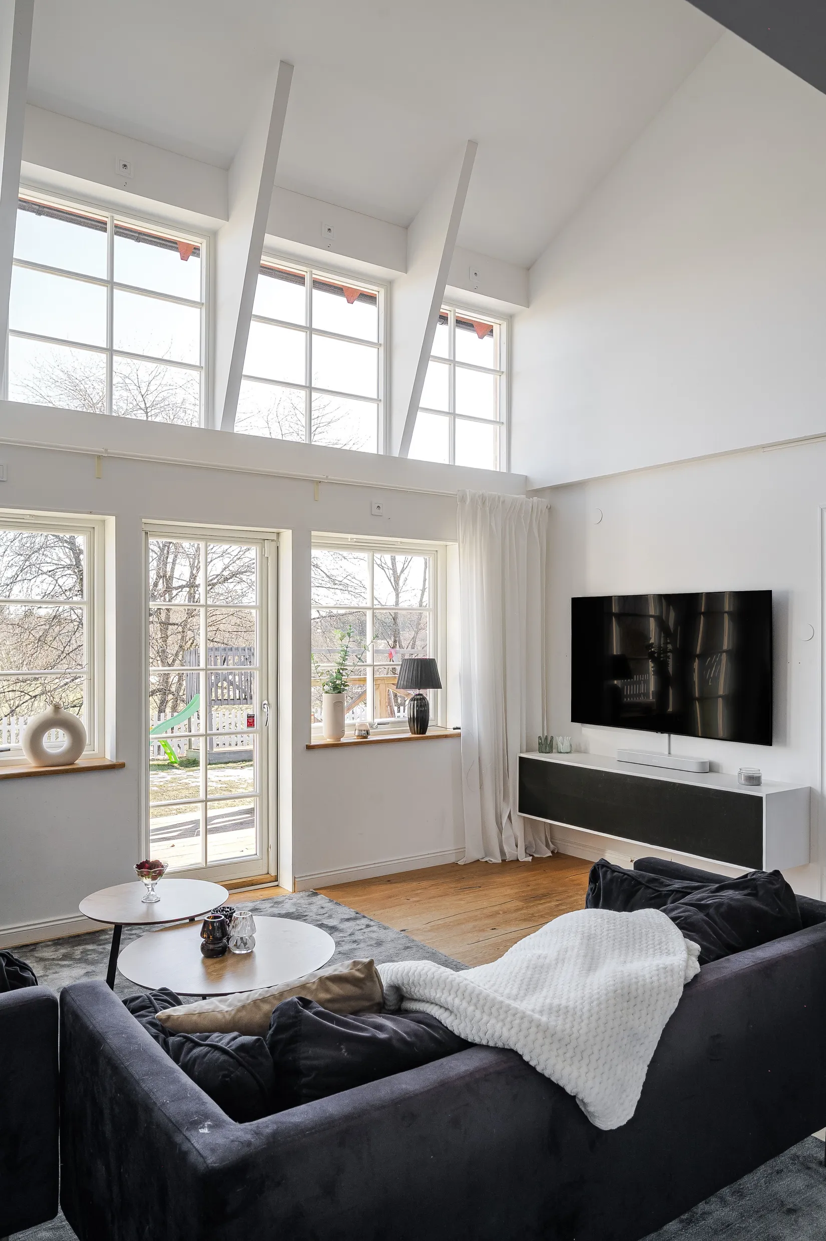 Villa, Nederfors 17, Nynäshamn