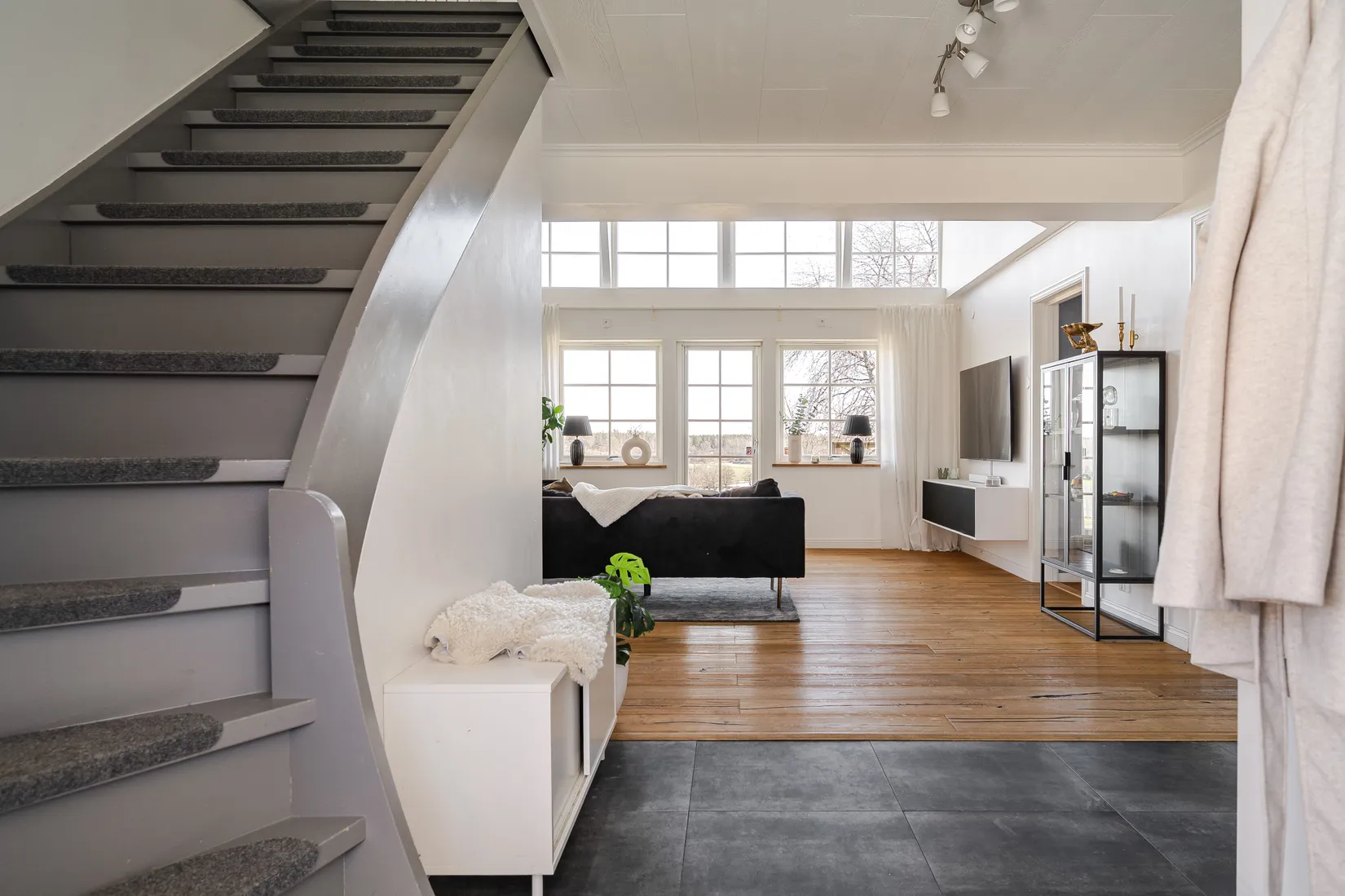 Villa, Nederfors 17, Nynäshamn