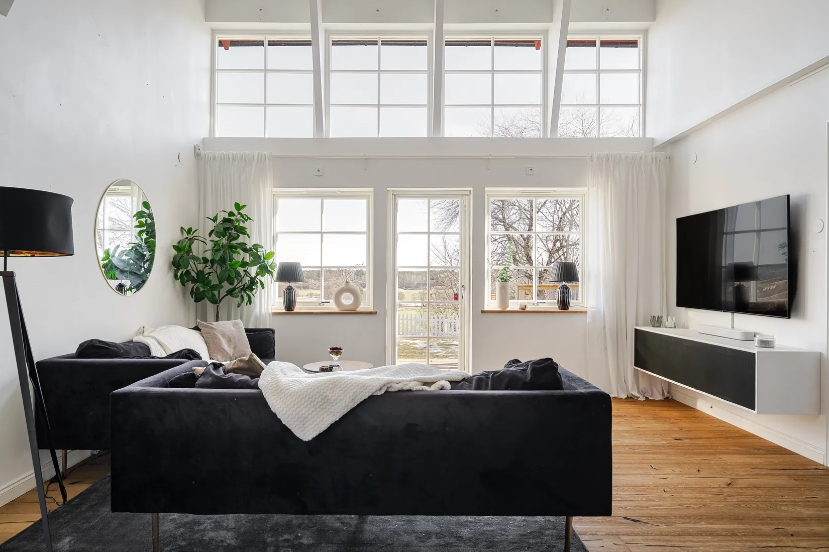 Villa, Nederfors 17, Nynäshamn