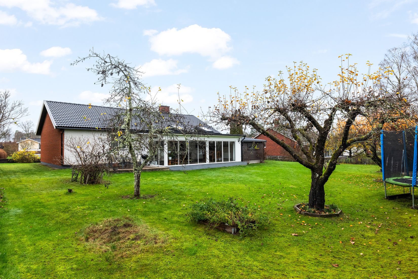 Villa, Trädgårdsgatan 13, Fjugesta, Lekeberg