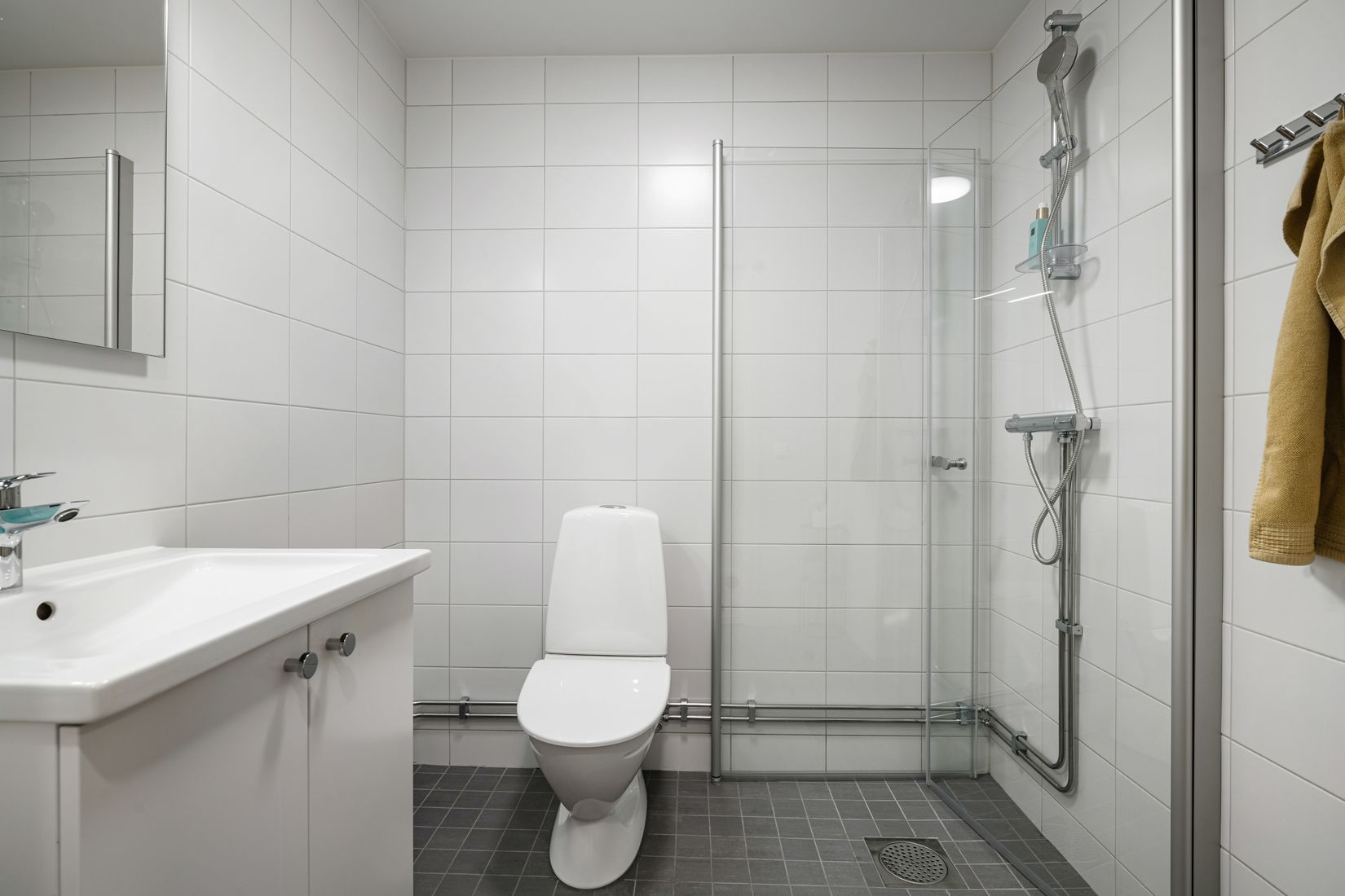 Bostadsrätt, Radhus, Viggholmsvägen 57, Skärholmen, Stockholm