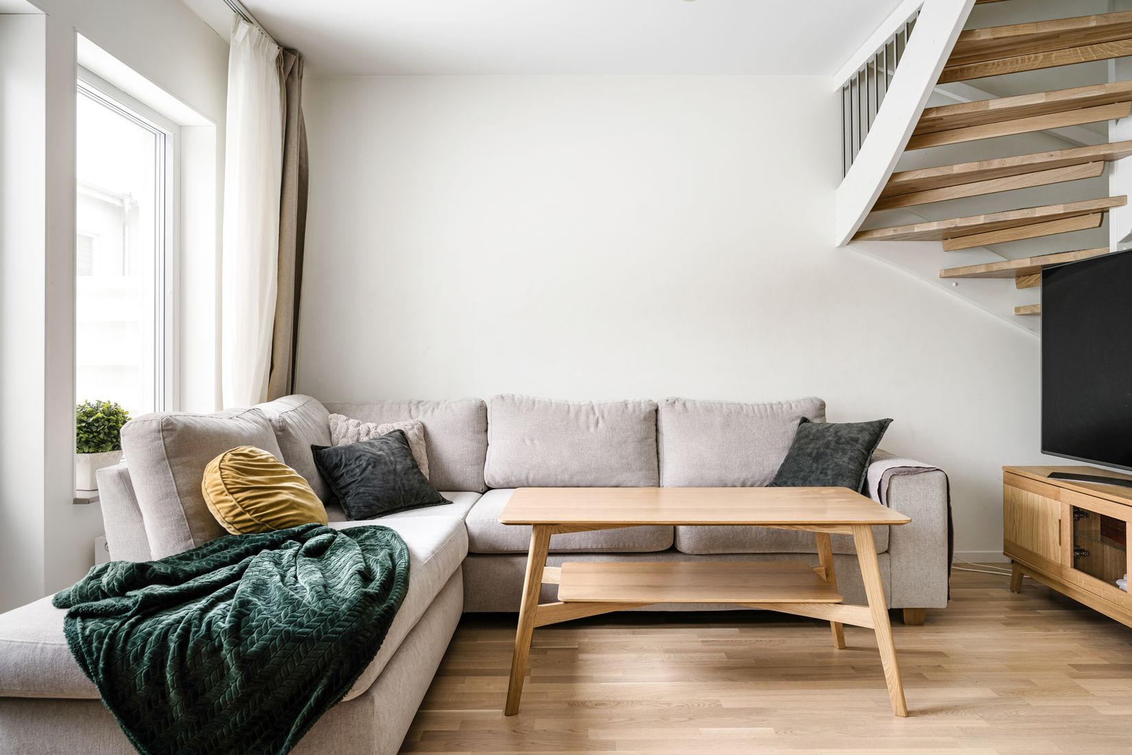 Bostadsrätt, Radhus, Viggholmsvägen 57, Skärholmen, Stockholm