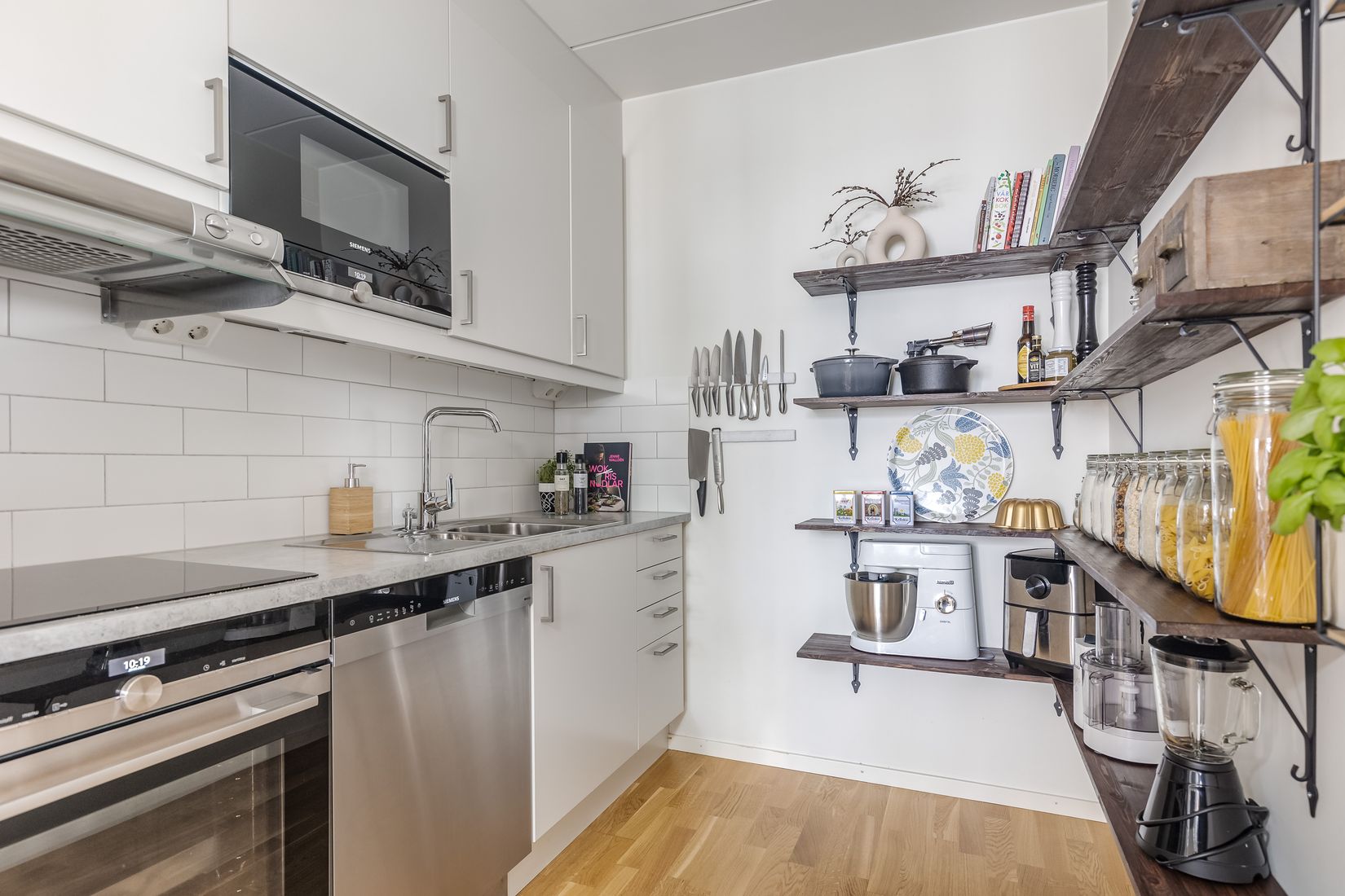 Bostadsrätt, Kansligränd 2, Kvarnbergsplan, Huddinge