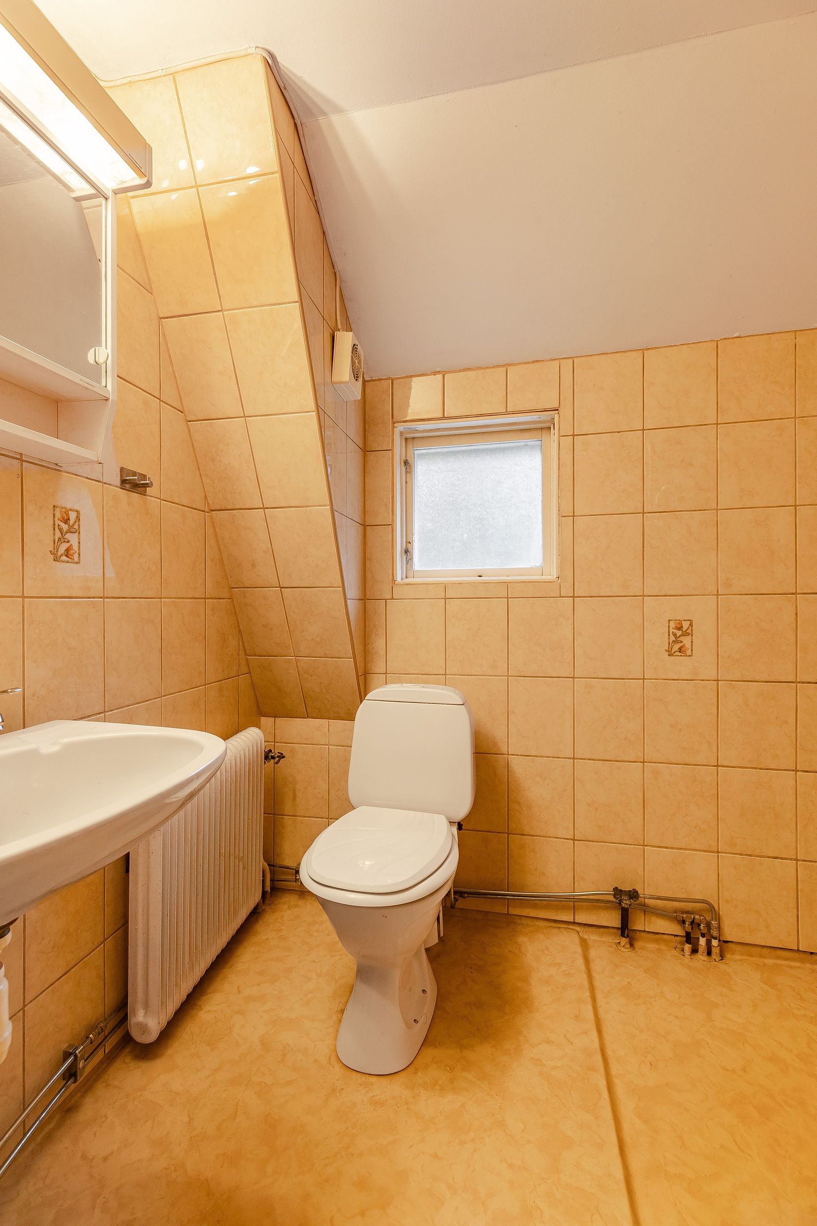 Villa, Svanäsvägen 18, Ärla, Eskilstuna