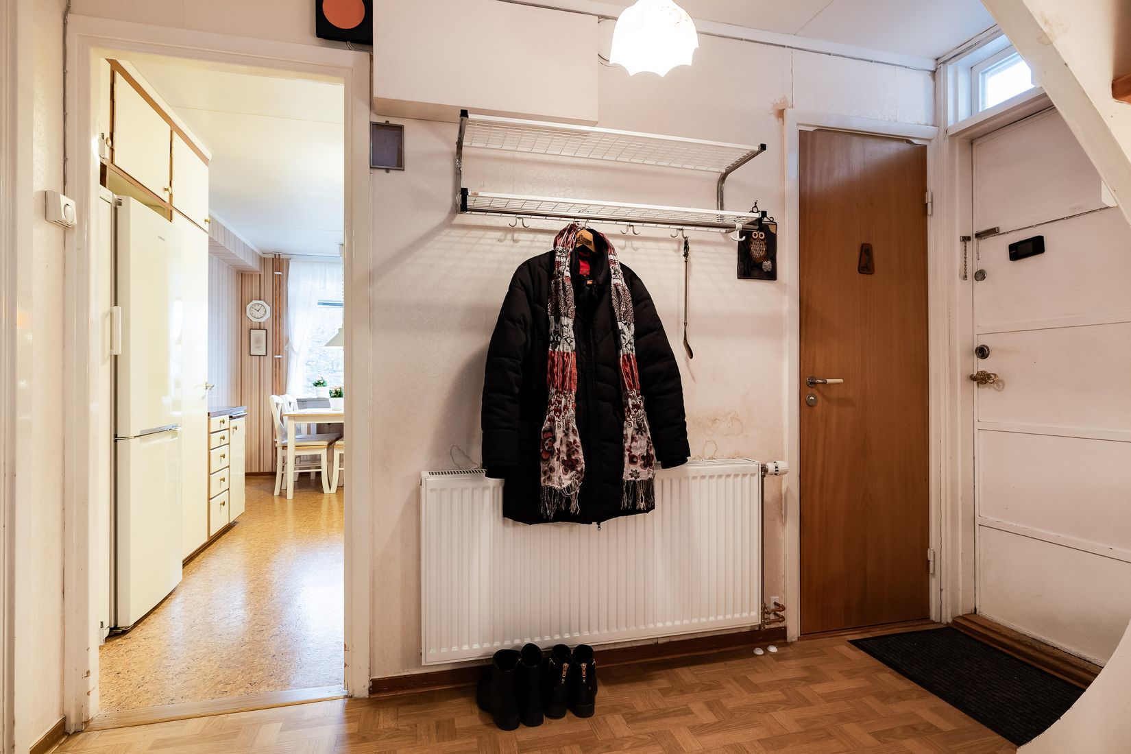 Villa, Radhus, Almgatan 25, Almby, Örebro