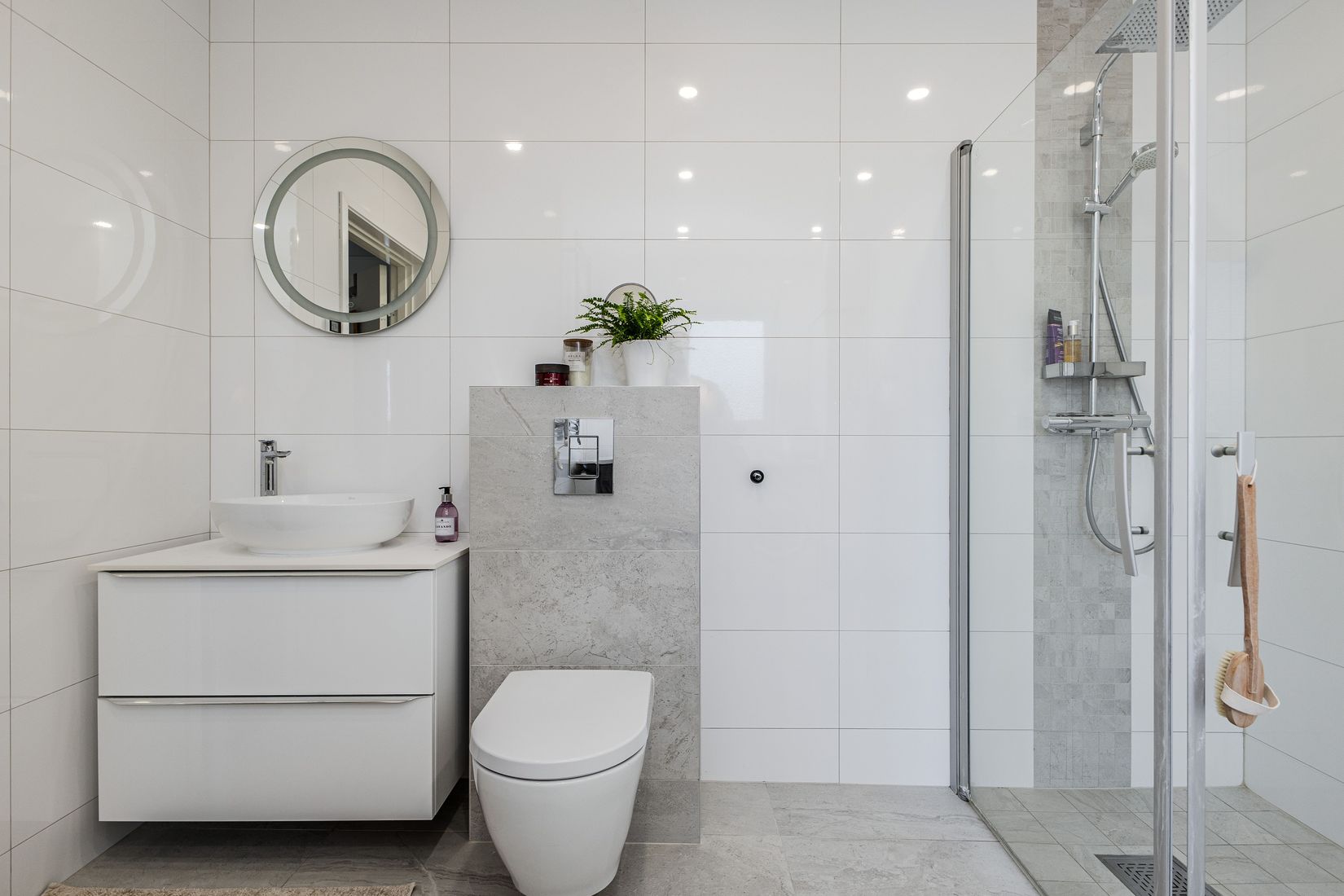 Bostadsrätt, Radhus, Klippervägen 1B - AVGIFTSFRITT I 3 MÅNADER, Bredsand, Enköping