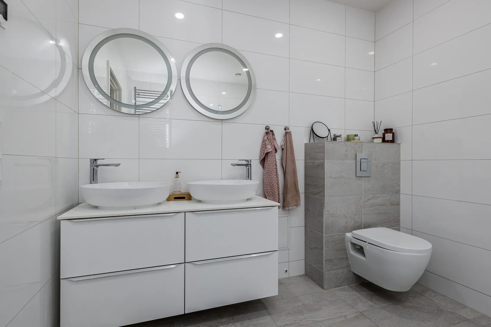 Bostadsrätt, Radhus, Klippervägen 1B - AVGIFTSFRITT I 3 MÅNADER, Bredsand, Enköping