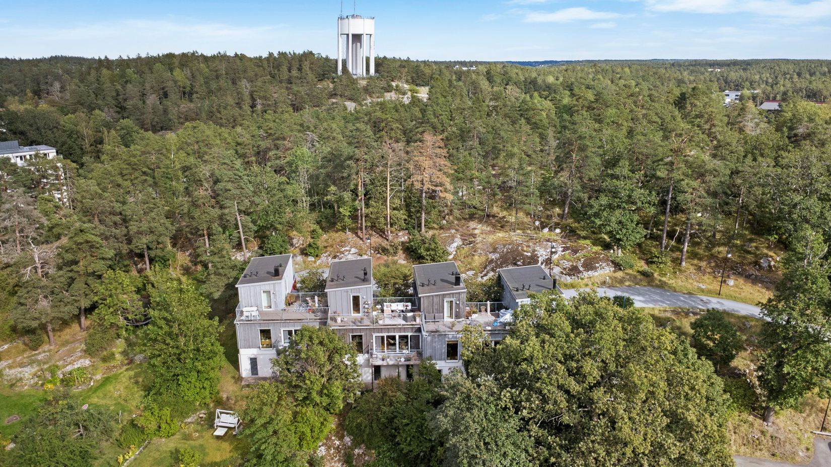 Bostadsrätt, Radhus, Ebbalundsvägen 15, Gustavsberg Höjdhagen, Värmdö