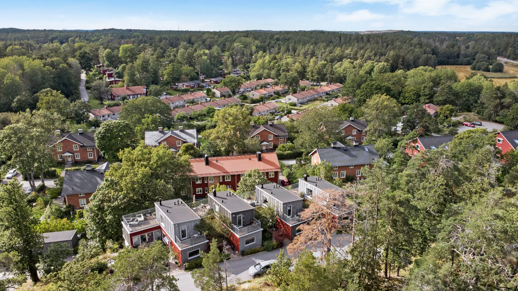 Bostadsrätt, Radhus, Ebbalundsvägen 15, Gustavsberg Höjdhagen, Värmdö