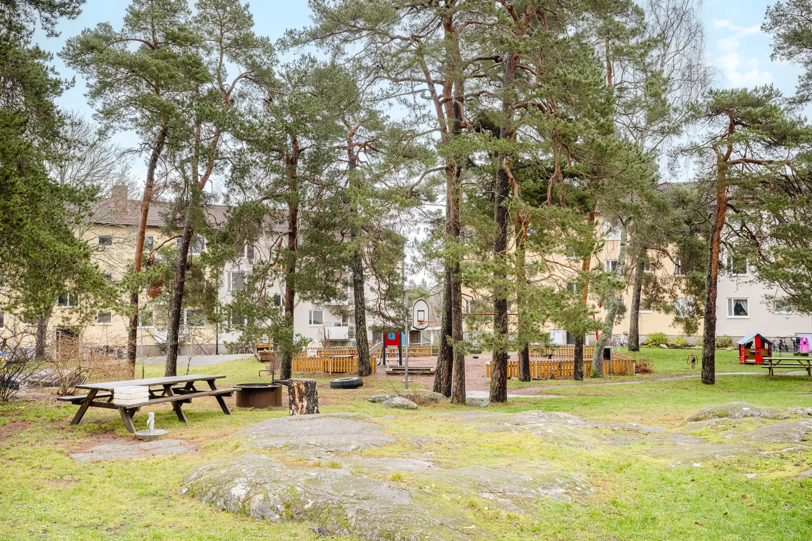 Bostadsrätt, Voxnegränd 22, Bagarmossen, Stockholm