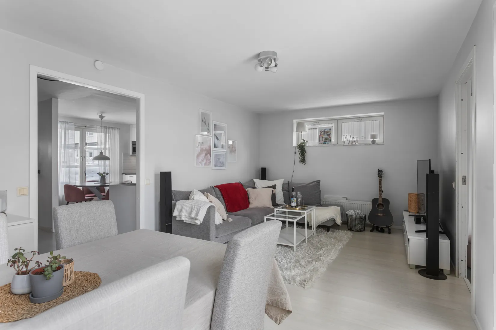 Bostadsrätt, Radhus, Lantgårdsvägen 21, Viby, Sollentuna