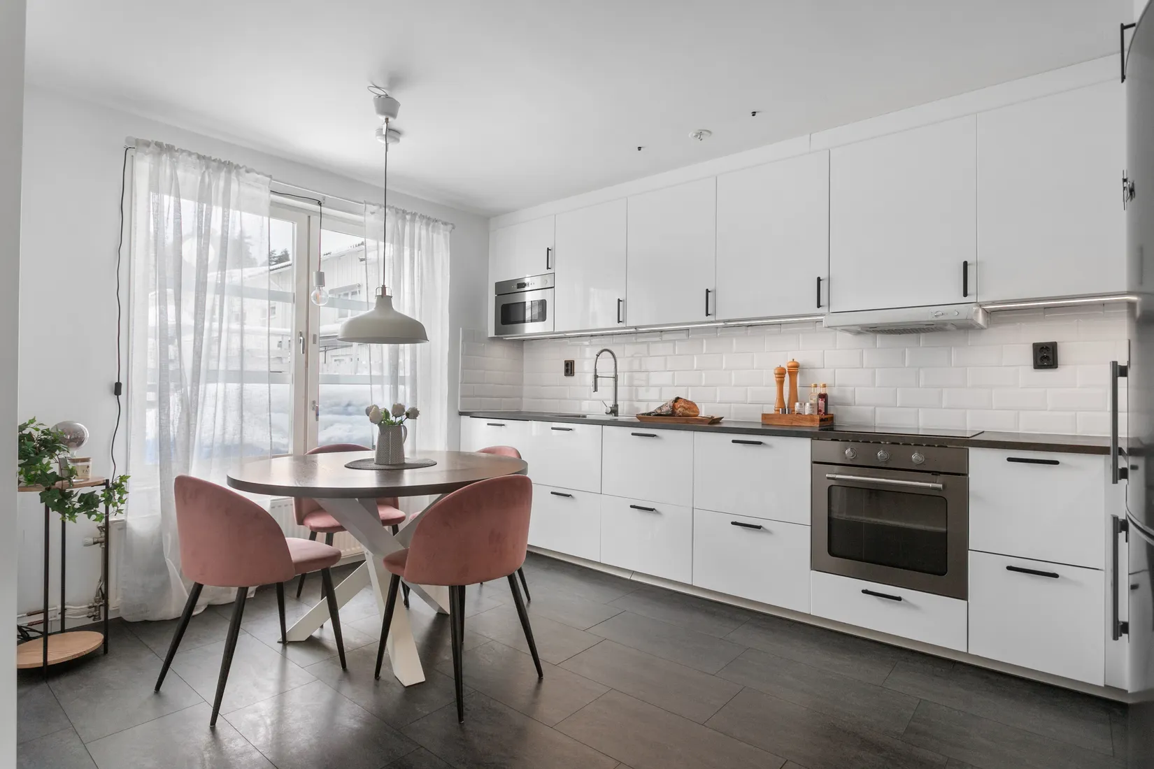 Bostadsrätt, Radhus, Lantgårdsvägen 21, Viby, Sollentuna