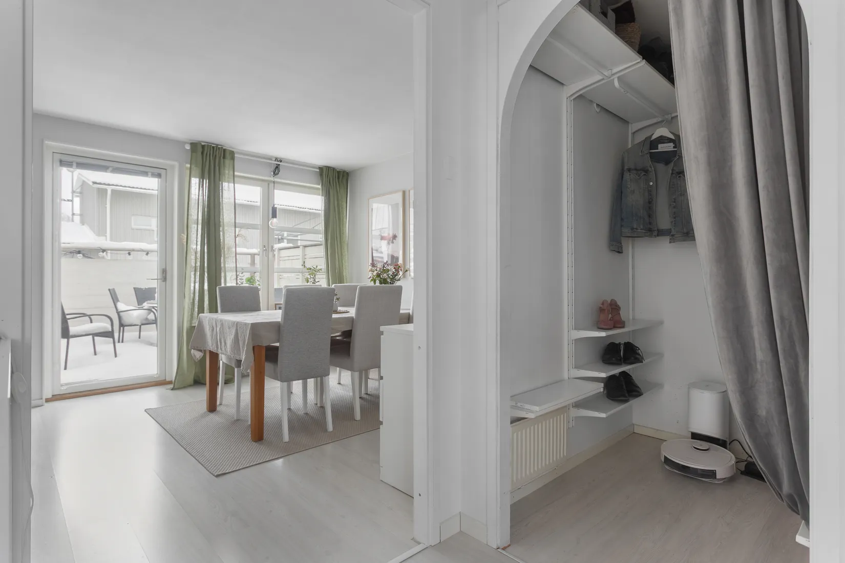 Bostadsrätt, Radhus, Lantgårdsvägen 21, Viby, Sollentuna