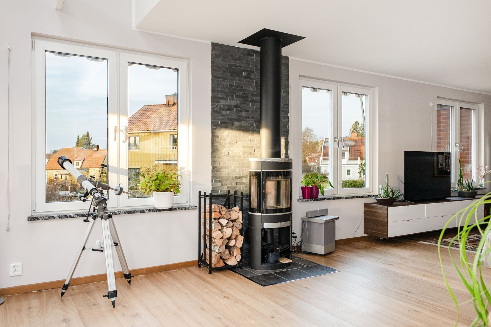 Villa, Maskinistgatan 15B, Malmaberg, Västerås