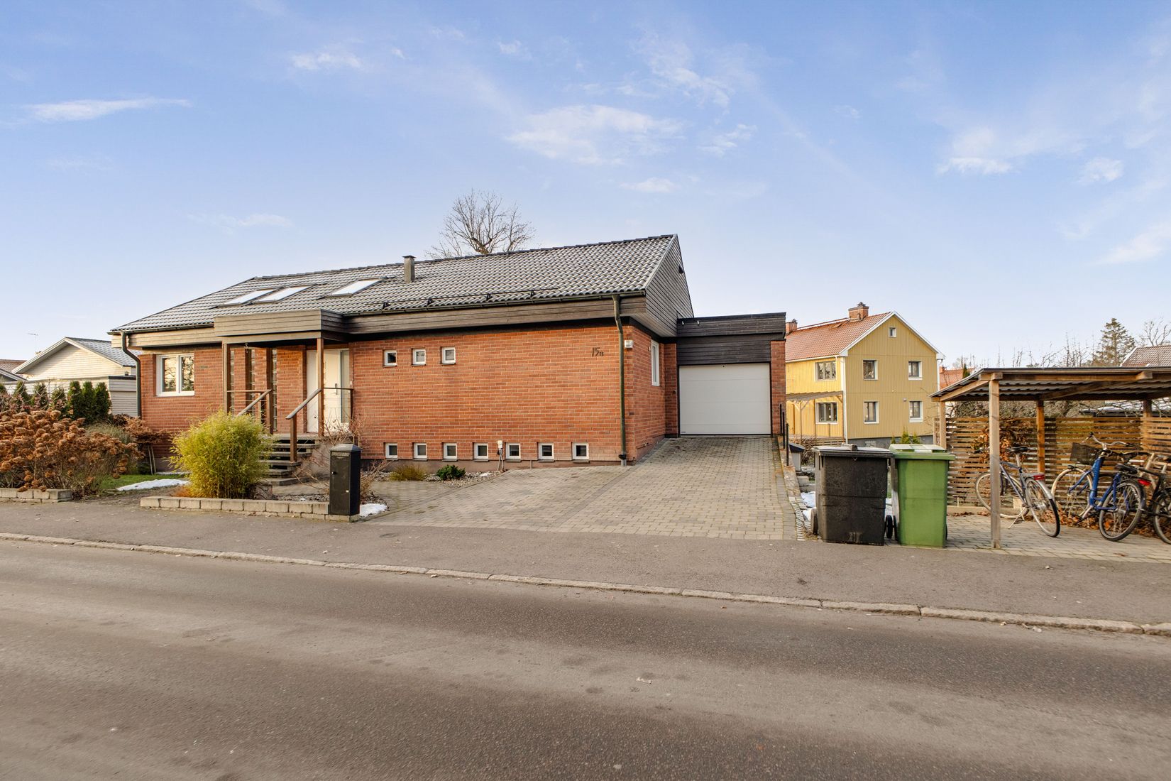 Villa, Maskinistgatan 15B, Malmaberg, Västerås