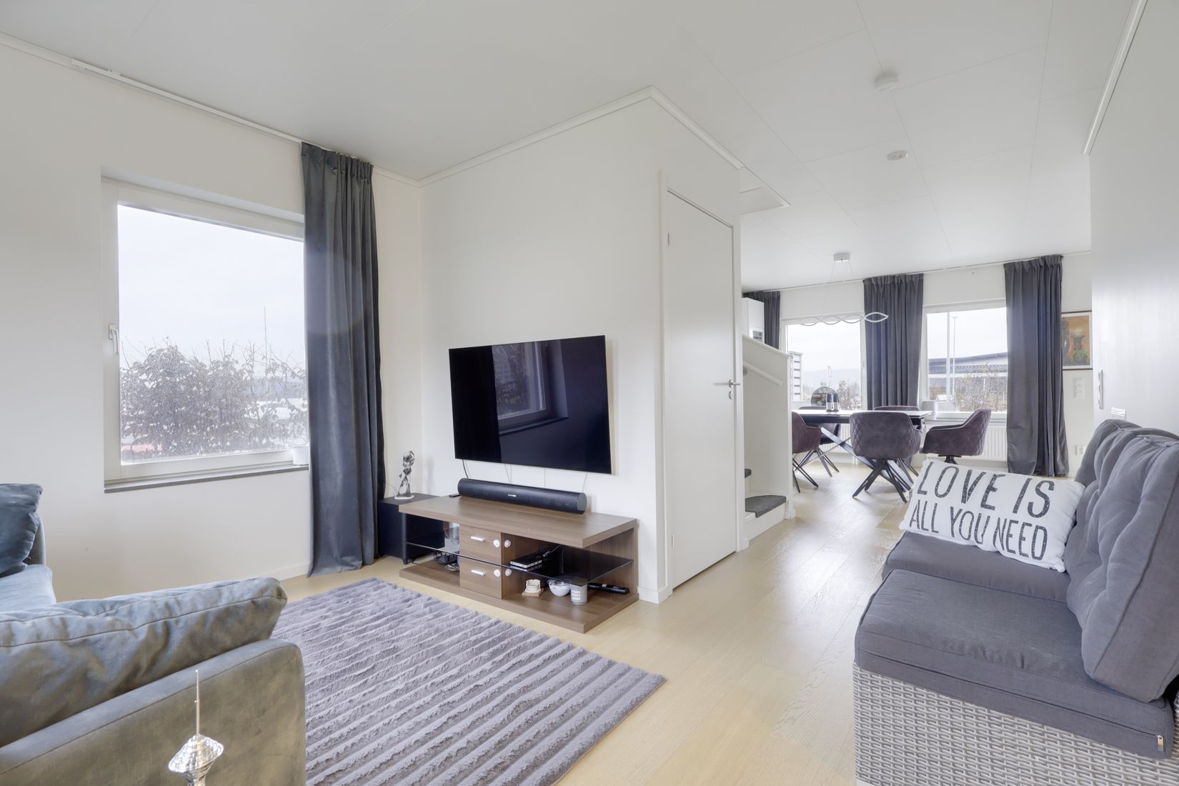 Radhus, Lagaskiftesvägen 35, Ale