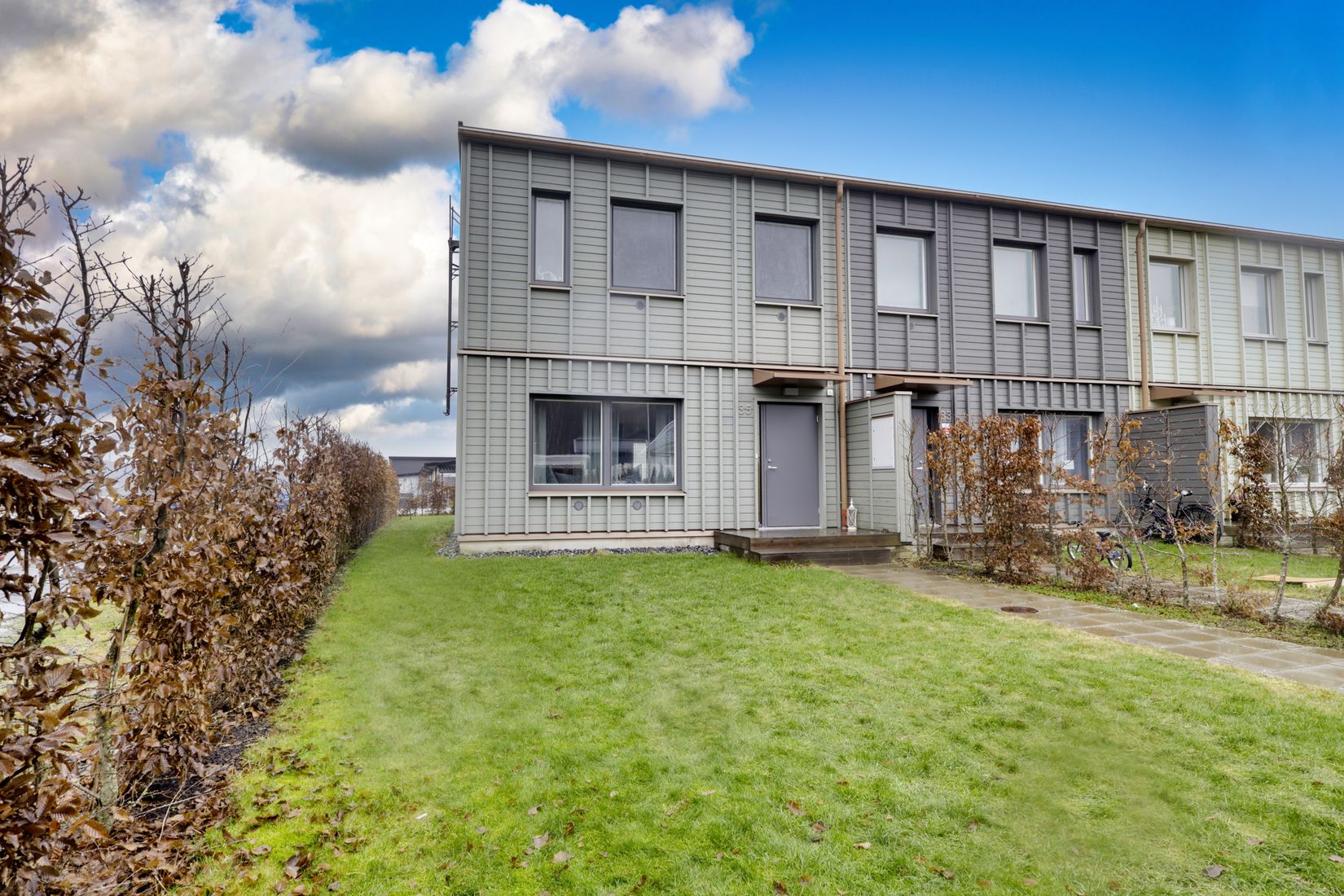 Radhus, Lagaskiftesvägen 35, Ale