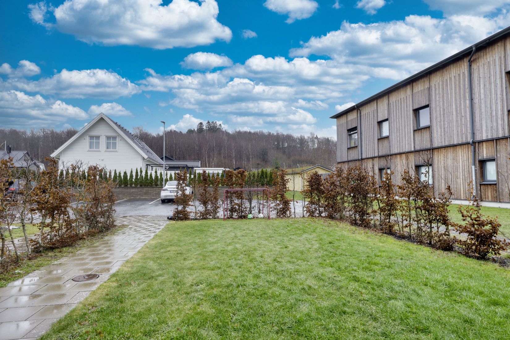 Radhus, Lagaskiftesvägen 35, Ale