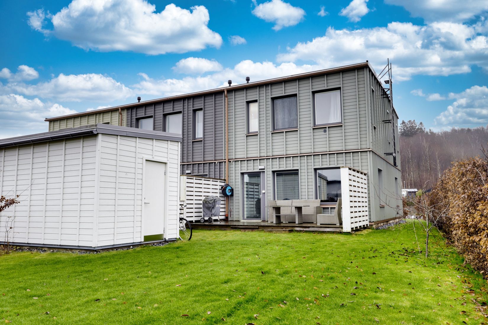 Radhus, Lagaskiftesvägen 35, Ale