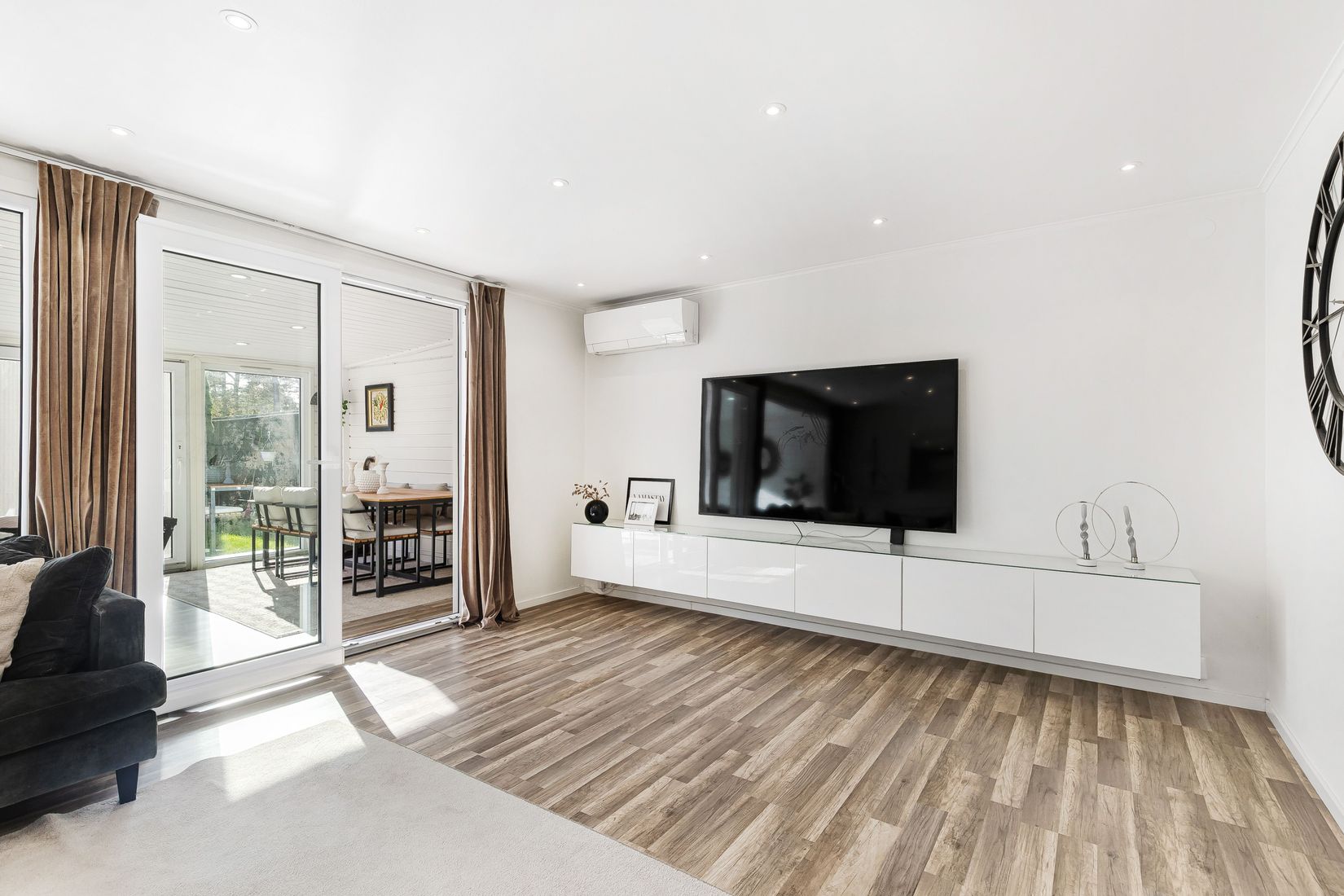 Radhus, Trumpetvägen 150, Eskilstuna