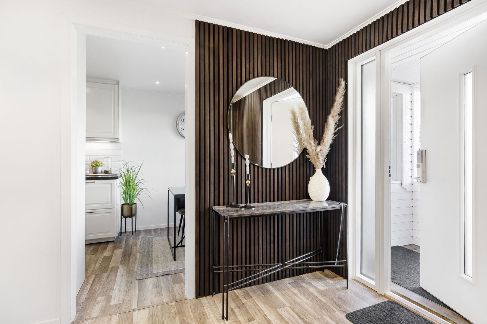 Radhus, Trumpetvägen 150, Eskilstuna