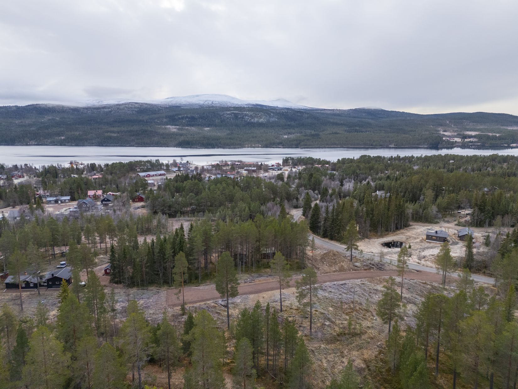 Tomt, Lillfot Jöns väg 7, Härjedalen