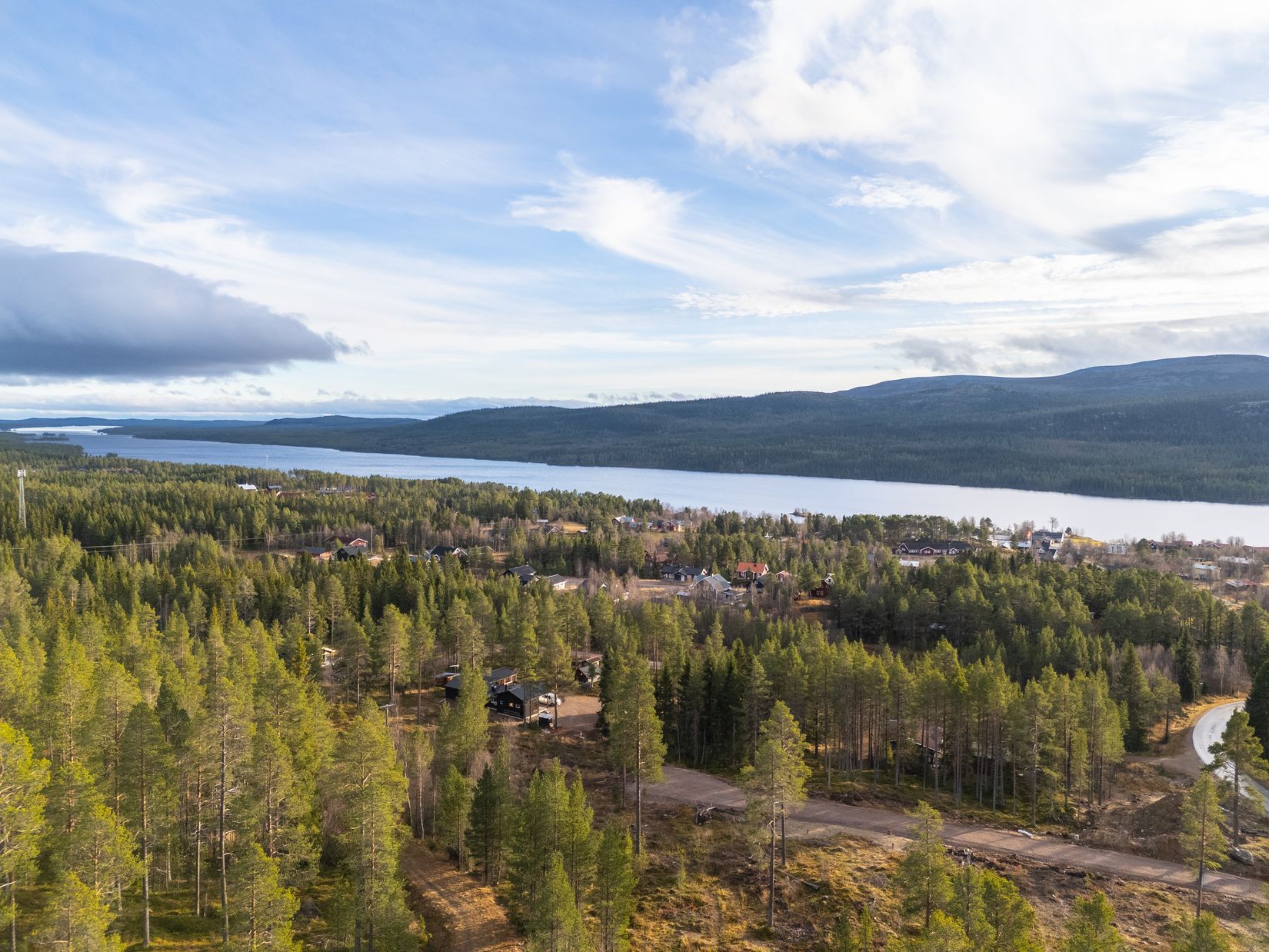 Tomt, Lillfot Jöns väg 7, Härjedalen