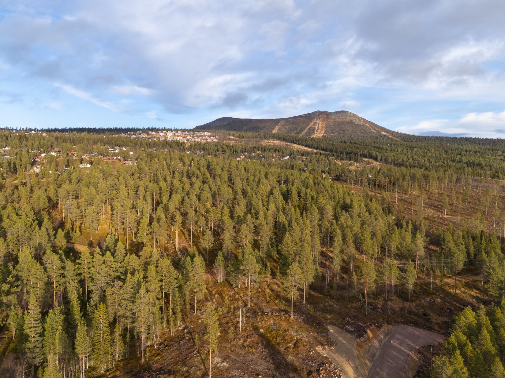 Tomt, Lillfot Jöns väg 5, Härjedalen