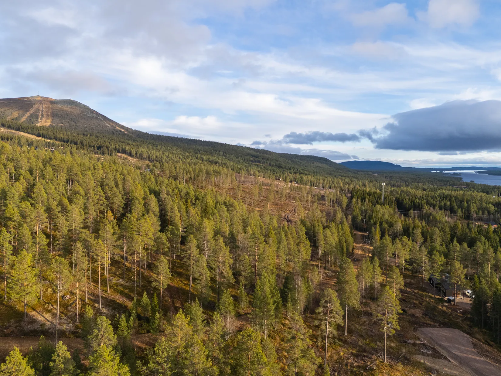 Tomt, Lillfot Jöns väg 5, Härjedalen