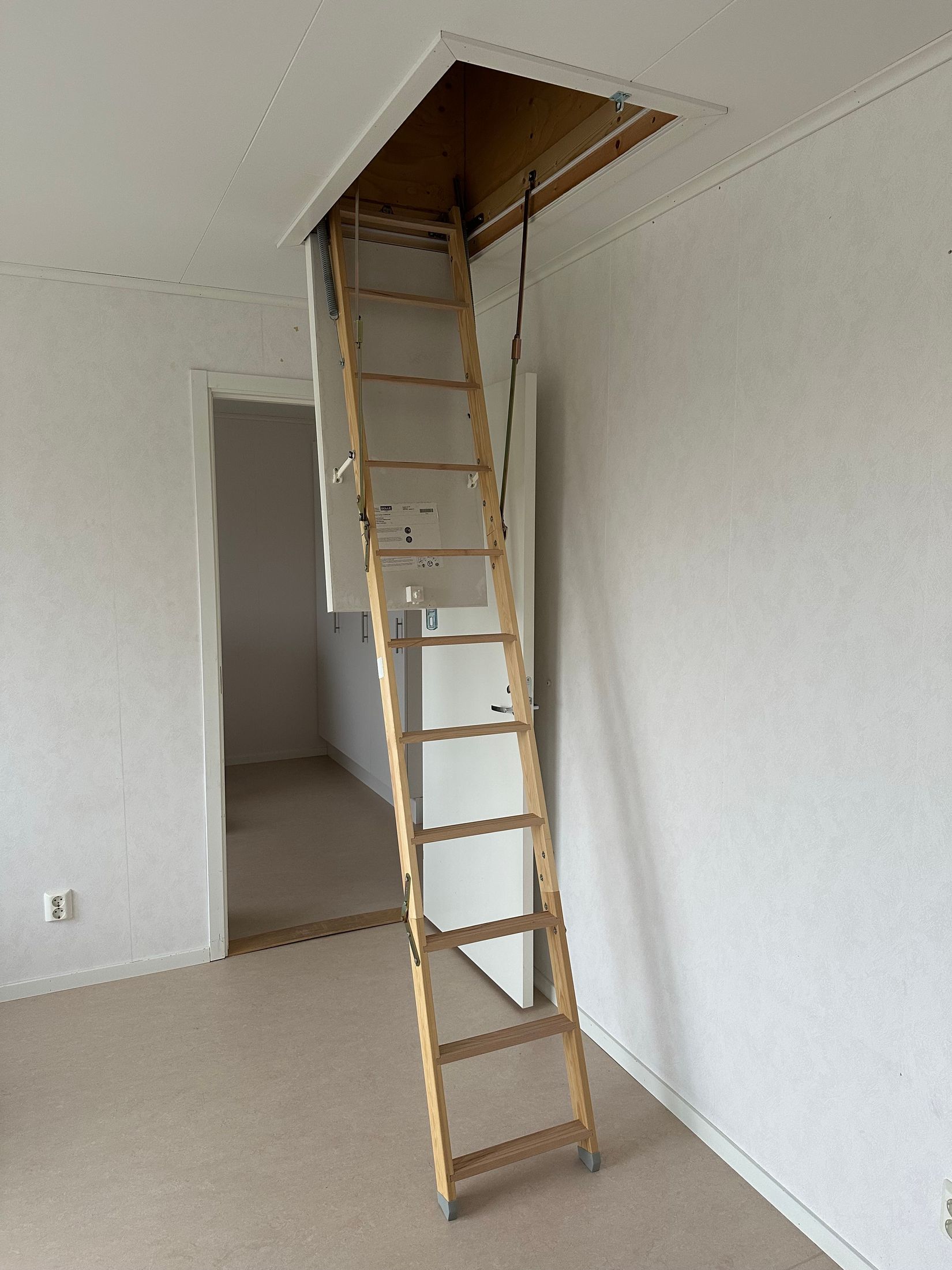 Radhus, Näsvägen 12, 14, 16 A-E, Österåker