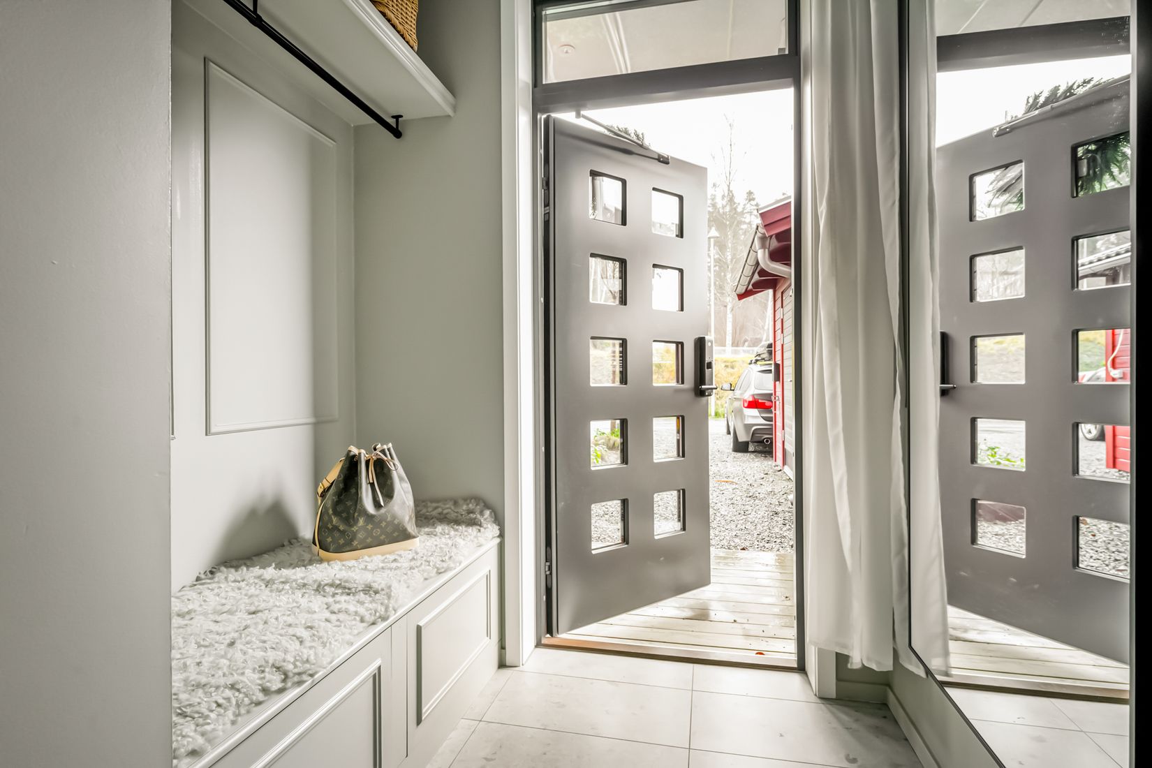 Radhus, Torsbyslingan 19, Torsby, Värmdö