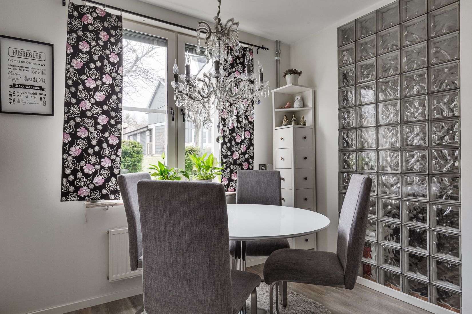 Bostadsrätt, Radhus, Tallstigen 21A, Sätuna, Sigtuna