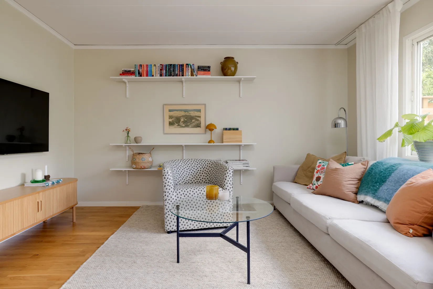 Villa, Radhus, Erikshultsvägen 20, Adolfsberg, Örebro