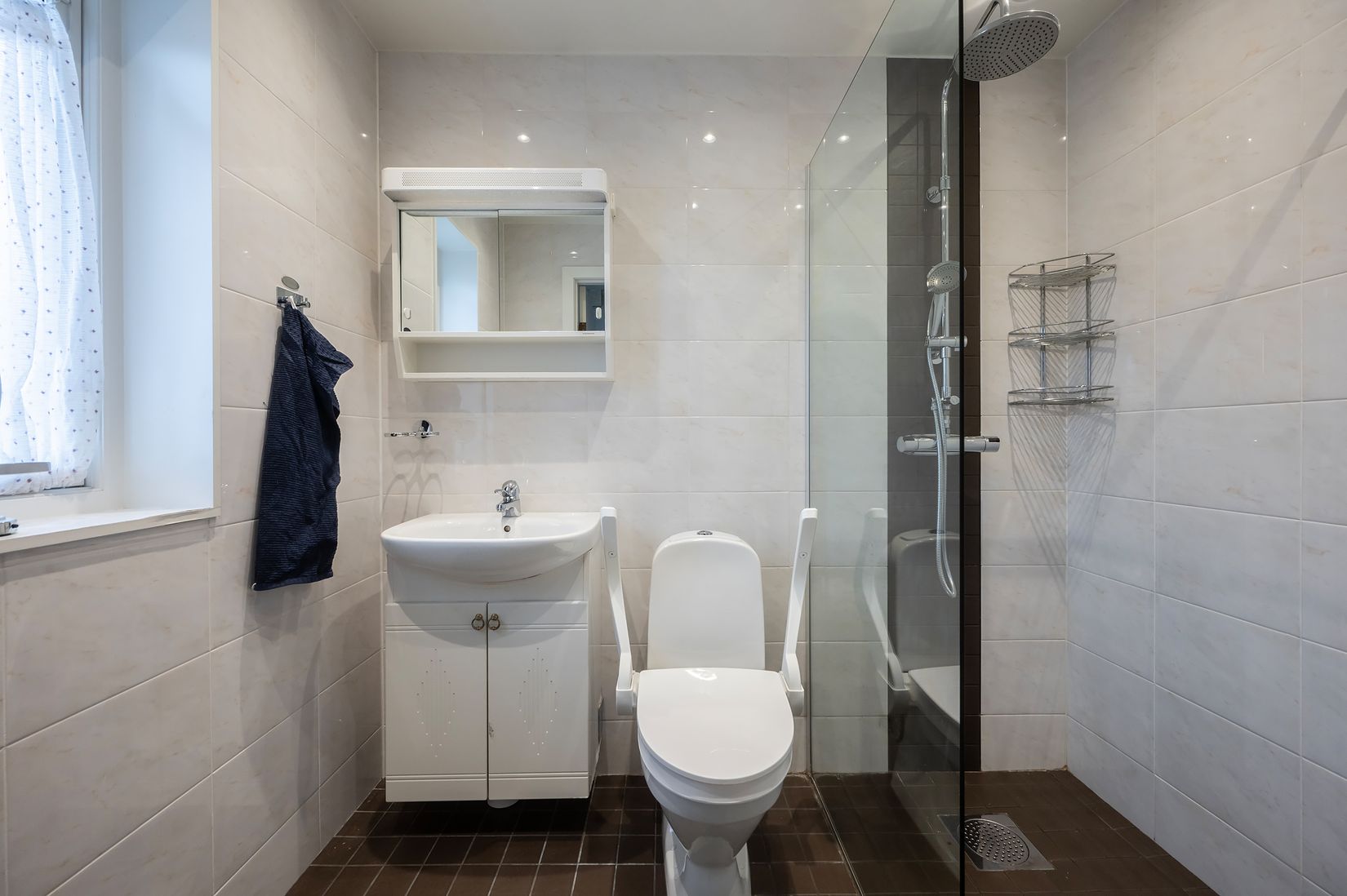 Radhus, Blomstergränd 19, Vistaberg, Huddinge