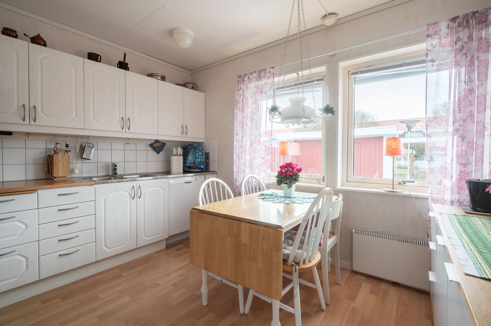 Radhus, Blomstergränd 19, Vistaberg, Huddinge