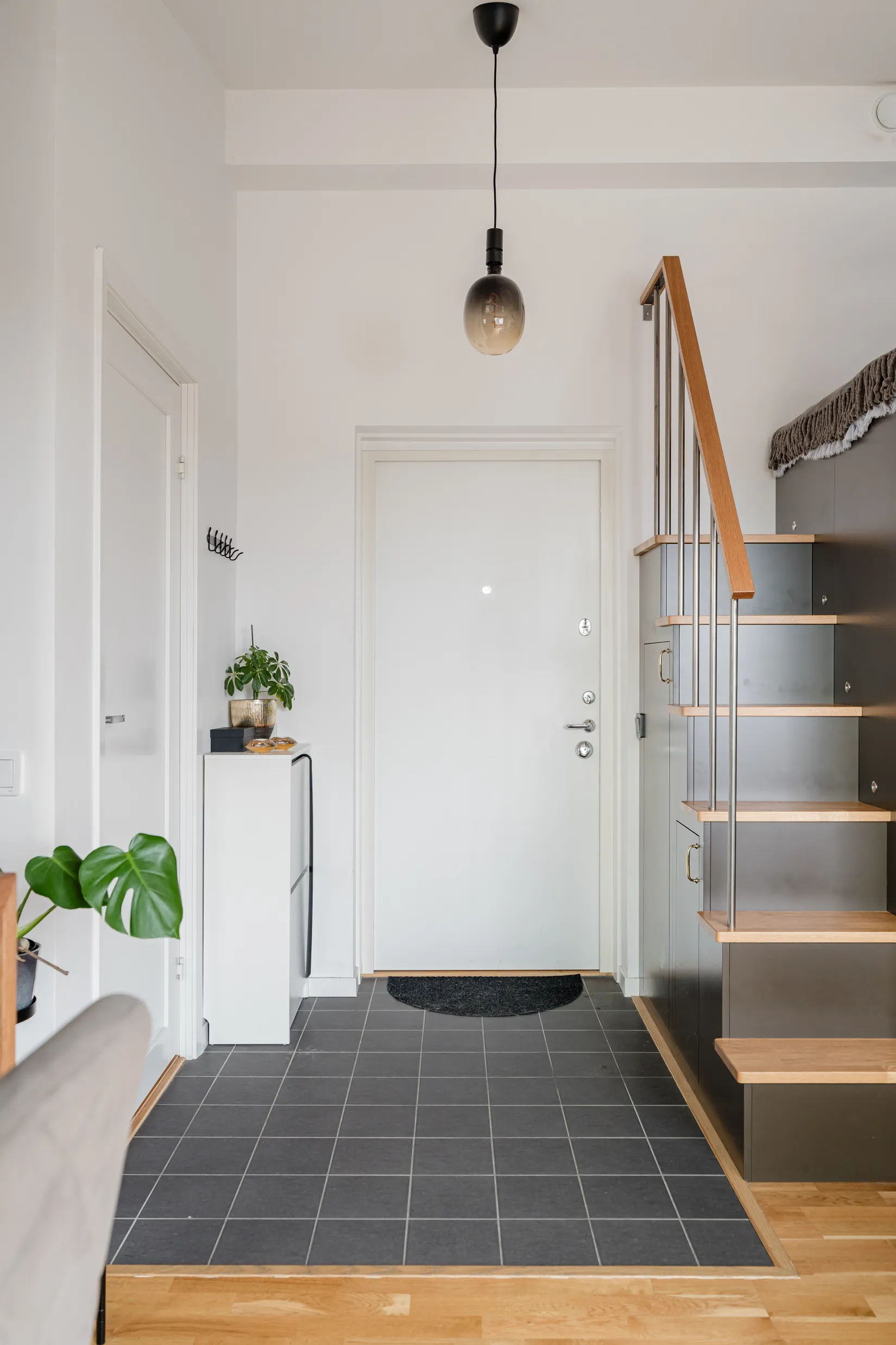 Bostadsrätt, BIBLIOTEKSGÅNGEN 2 VÅN 8/8, Täby centrum, Täby